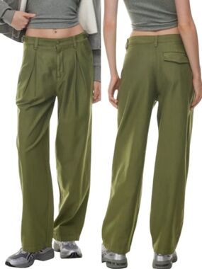 Aritzia TNA Impulse Chino Pant